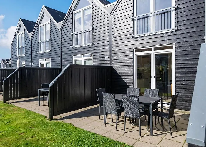 Landal Seawest Nymindegab 酒店 4*